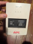 UPS APC BACK-UPS 650