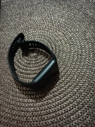 Opaska z zegarkiem huawej Band 6 .137 .