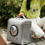 Kosmiczny plecak z kapsułą GAGARIN - do noszenia kota!