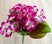 Sztuczne kwiaty do wyrobu wiązanek, bukietów ,stroików. Bukiet prymulek