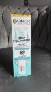 Fluid przeciw niedoskonałościom skóry Garnier BHA+ Niacinamide SPF50+ 40ml