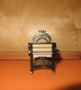 1:12 Miniatury kolekcjonerskie do domku dla lalek 36