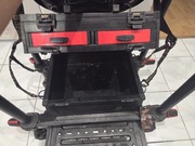 KOSZ ULTRA FEEDER Z SIEDZISKIEM