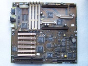 Bardzo stara płyta główna SIEMENS NIXDORF  Slot1  z 1996 roku