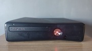 Konsola Xbox 360 S (Błąd E82) – Na części / do naprawy