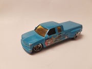 Hot Wheels Chevy customized C3500 UNIKAT