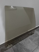 Bmw E30 sedan 4D szyby boczne brązowe kpl.