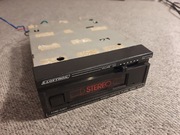 Stary magnetofon samochodowy LLoytron MODEL G 200