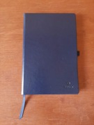 Granatowy notatnik notes w linie z zakładką i gumką na długopis A5 Zurich