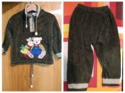 Zielony komplet bluza i dresy z królikami