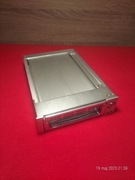 Klatka / Kieszeń na dyski Chieftec SSD / HDD aluminiowa z wentylatorami
