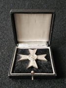 Niemcy III Rzesza Krzyż Zasługi Wojennej 1Klasy bez mieczy w pudełku syg.50