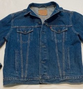 Kurtka, katana jeansowa Levi's nowa  bez metli!