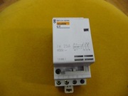 MERLIN GERIN STYCZNIK MODUŁOWY 230V CT 25A