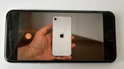 Iphone SE (2020) 128 GB biały z 2021, nowa bateria 