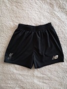 Czarne krótkie spodenki sportowe szorty New Balance 110 jak nowe
