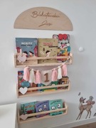 Drewniana Biblioteczka 