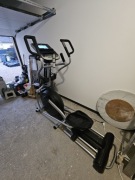 Orbitrek eliptyczny Spirit XE395