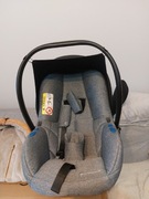 Fotelik samochodowy zapinany adapterami plus baza isofix