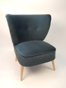 Welurowy fotel klubowy