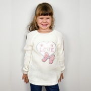 Biały sweterek z sercem - słodziak