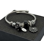 Bransoletka Srebrna Kwiatki Czarne Stal Chirurgiczna