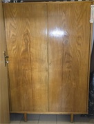 Szafa dwudrzwiowa w bardzo dobrym stanie 142cm x 154cm x 52cm