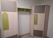 Szafa, duża, beżowo-szara