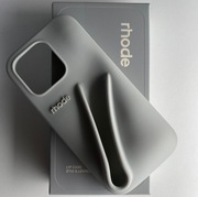 Rhode Lip Case Grey – Obudowa na telefon IPHONE 15 pro