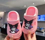 Nowe buty dziecięce chodaki klapki ala crocs na basen kapcie 16 cm Kuromi