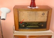 Drewniane radio Stolica 3263 z PRL-u