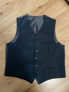 Ciemny garniturowy komplet męski