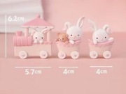 Figurka topper na tort Króliczki w kolejce  - ozdoba na tort urodzinowy