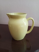 Dzbanek z PRL-u mlecznik