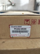 NOWY system wspomagania otwierania burty Toyota Hilux VIII PC3A2-0K005