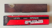 Unikatowa Poziomica z Otwieraczem Vintage - Werner Stiegel - Kolekcjonerska