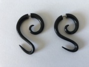 Kolczyki etniczne z rogu „fake tunnels” rękodzieło