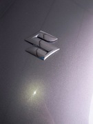 Emblemat znaczek logo Suzuki s-cross tył klapa 