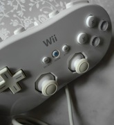 Wii Classic Controller na Nintendo Wii - niezbędne akcesorium retro