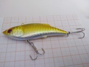 Wobler cykada z grzechotka 10 cm. / 7 g.