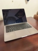 Macbook pro 14 m2 pro (C16/G19) 16GB 1TB - uszkodzona matryca