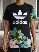 Kultowa koszulka Adidas Originals  Kwiatowy wzór Rozmiar S Stan idealny