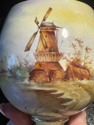 Stary , ozdobny kielich 