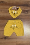 Komplet spodenki + śliniaczek 9-12 msc