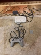 PS One. Pad, karta pamięci, okablowanie