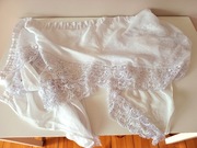 biała krótka firanka firaneczka z gipiurą koronkowa z koronką długa