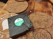 Wiatrak do płyty indukcyjnej 12V. 