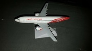 Model samolotu 1:200 Boeing 737 CentralWings Lot Niekompletny