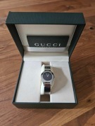 Zegarek Gucci 6700L vintage, stal szlachetna, czarna tarcza.