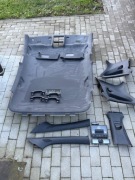 KPL CZARNA PODSUFITKA + OSPRZĘT VW POLO V 6R 6C 5D GTI R-LINE 6R3867501BD